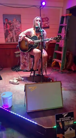 Carlyle Griffin Music plays our Model 22