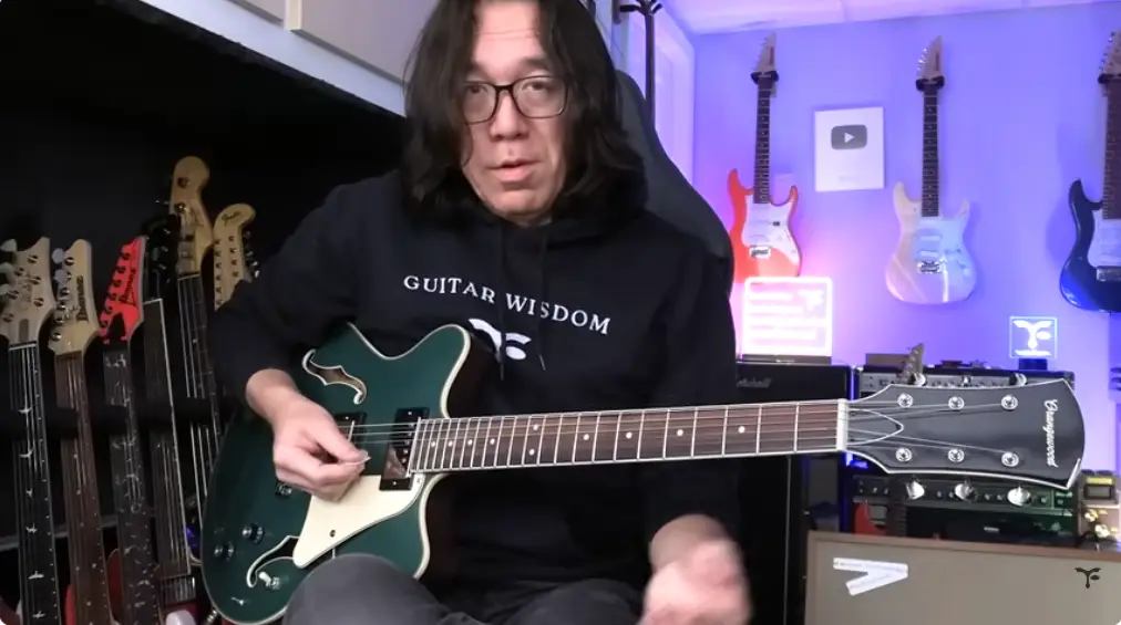 Tomo Fujita Shows How He Practices Playing Guitar